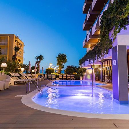 Hotel Alexander Gabicce Mare Eksteriør bilde