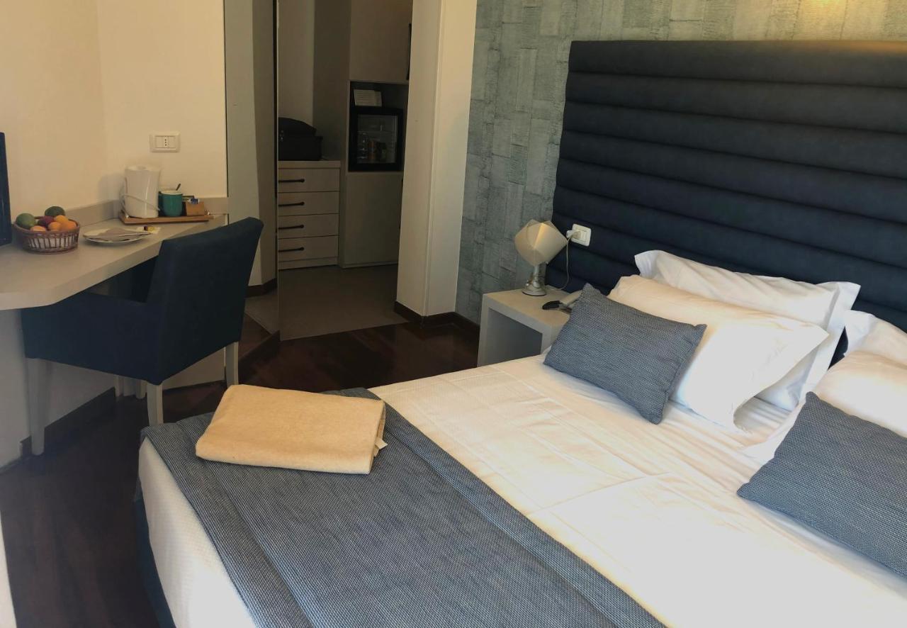 Hotel Alexander Gabicce Mare Eksteriør bilde