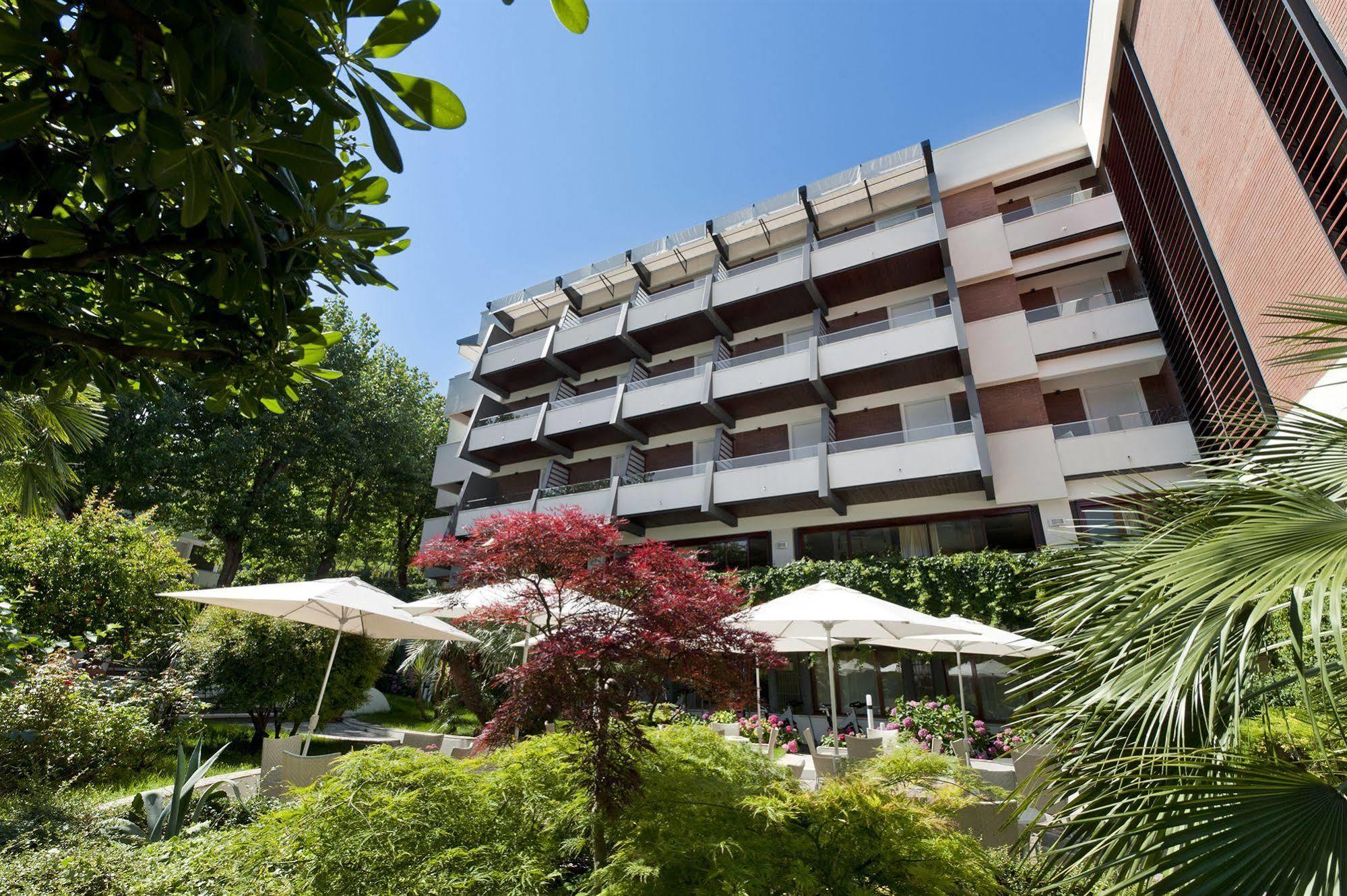 Hotel Alexander Gabicce Mare Eksteriør bilde